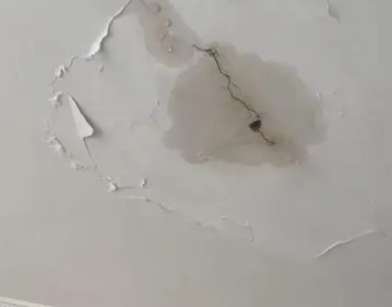 连云港市阳台漏水维修公司分享下屋面防水工程质量问题原因分析